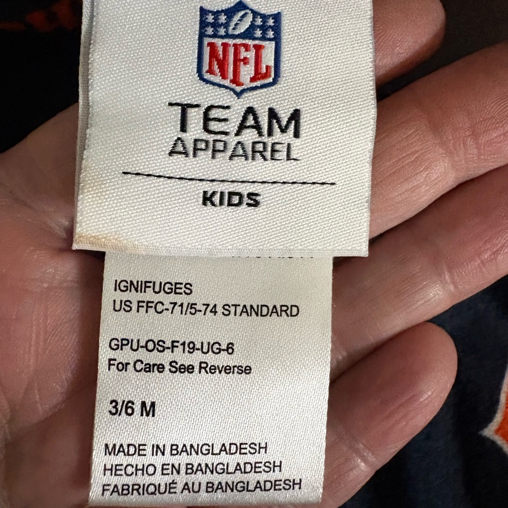 NFL Kids One Piece - Chicago Beats Navy and Orange 3-6 months - Picture 5 of 5